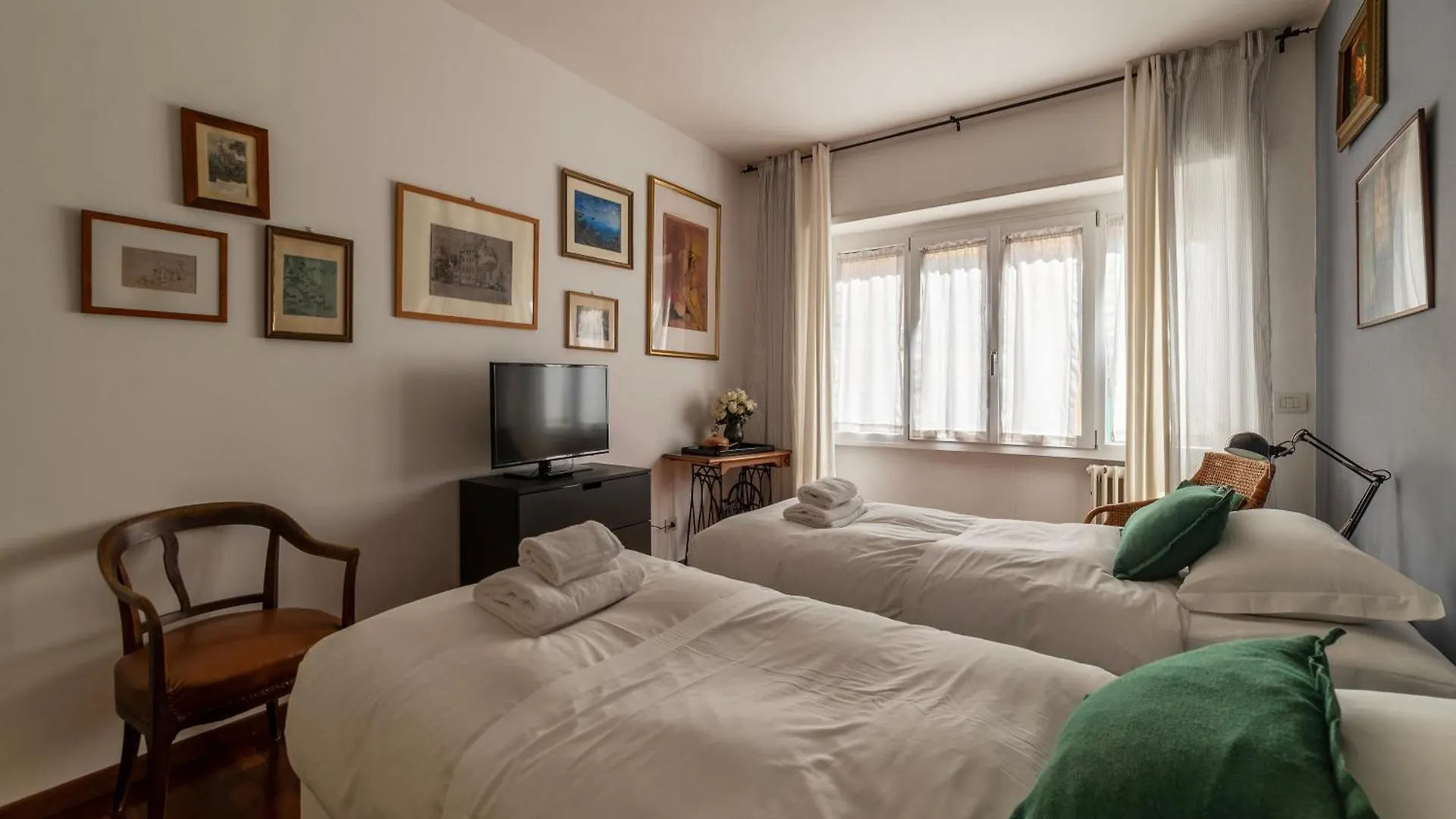 Cipro Apartment With Balconies Rome Italy