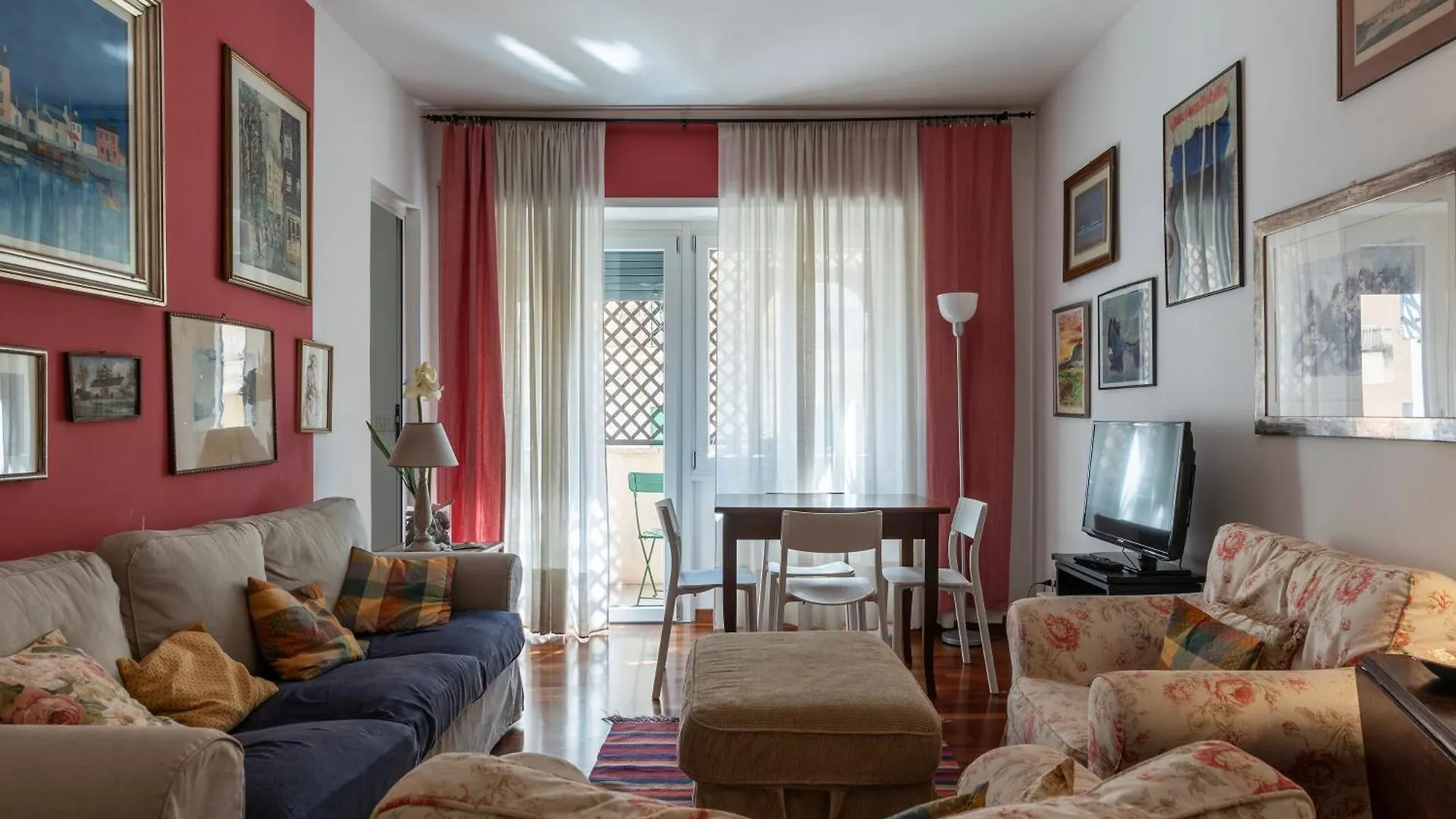 Cipro Apartment With Balconies location
